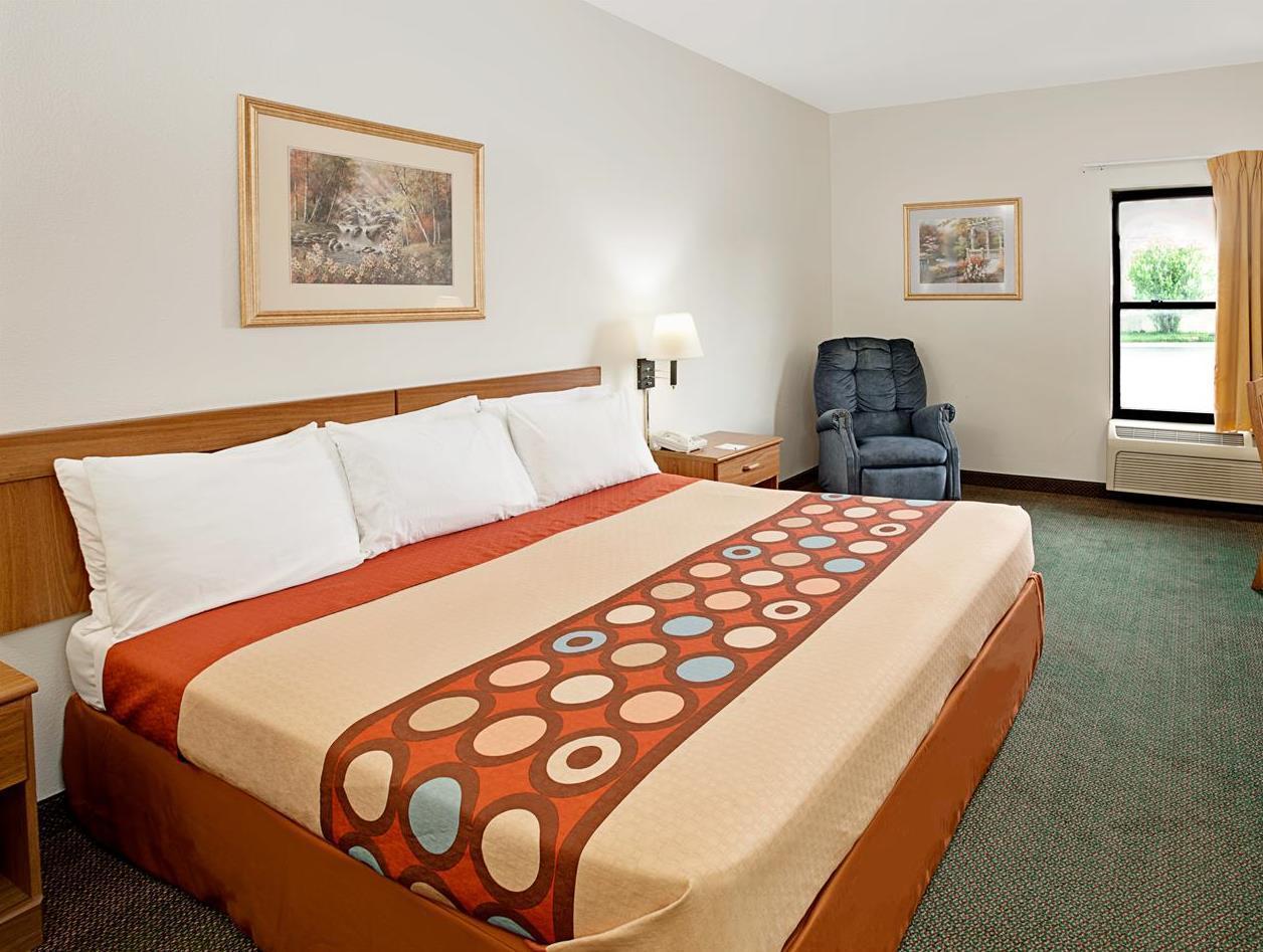 Super 8 By Wyndham Hampshire Il Hotel Kültér fotó
