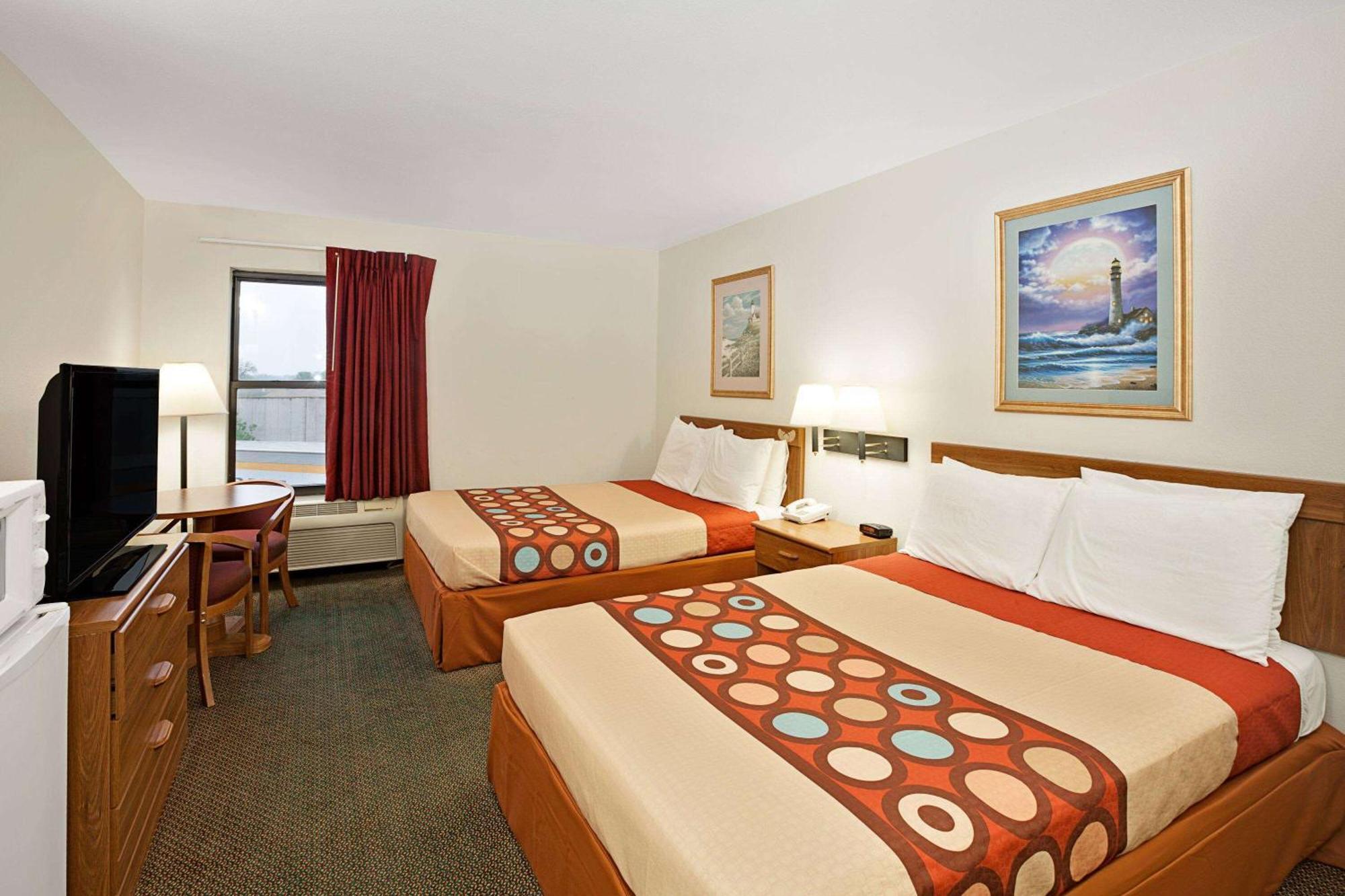 Super 8 By Wyndham Hampshire Il Hotel Kültér fotó